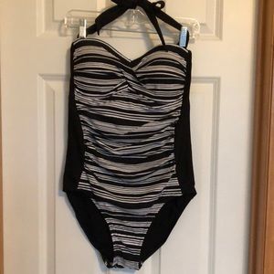 One piece bathing suit